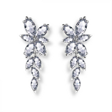 Load image into Gallery viewer, Lilly