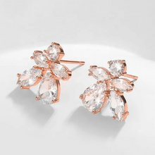 Load image into Gallery viewer, Mia