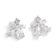 Load image into Gallery viewer, Mia