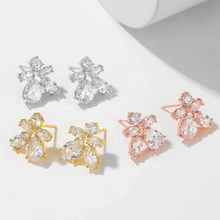 Load image into Gallery viewer, Mia
