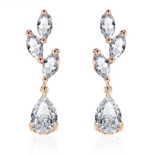 Load image into Gallery viewer, Amelie
